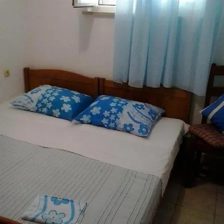 Secluded Fisherman's Cove Rasohatica, Korcula - 23522 *