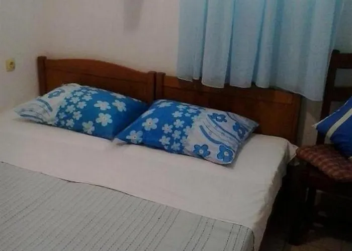 Secluded Fisherman's Cove Rasohatica, Korcula - 23522 *