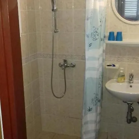 Secluded Fisherman's Cove Rasohatica, Korcula - 23522 Ferienhaus